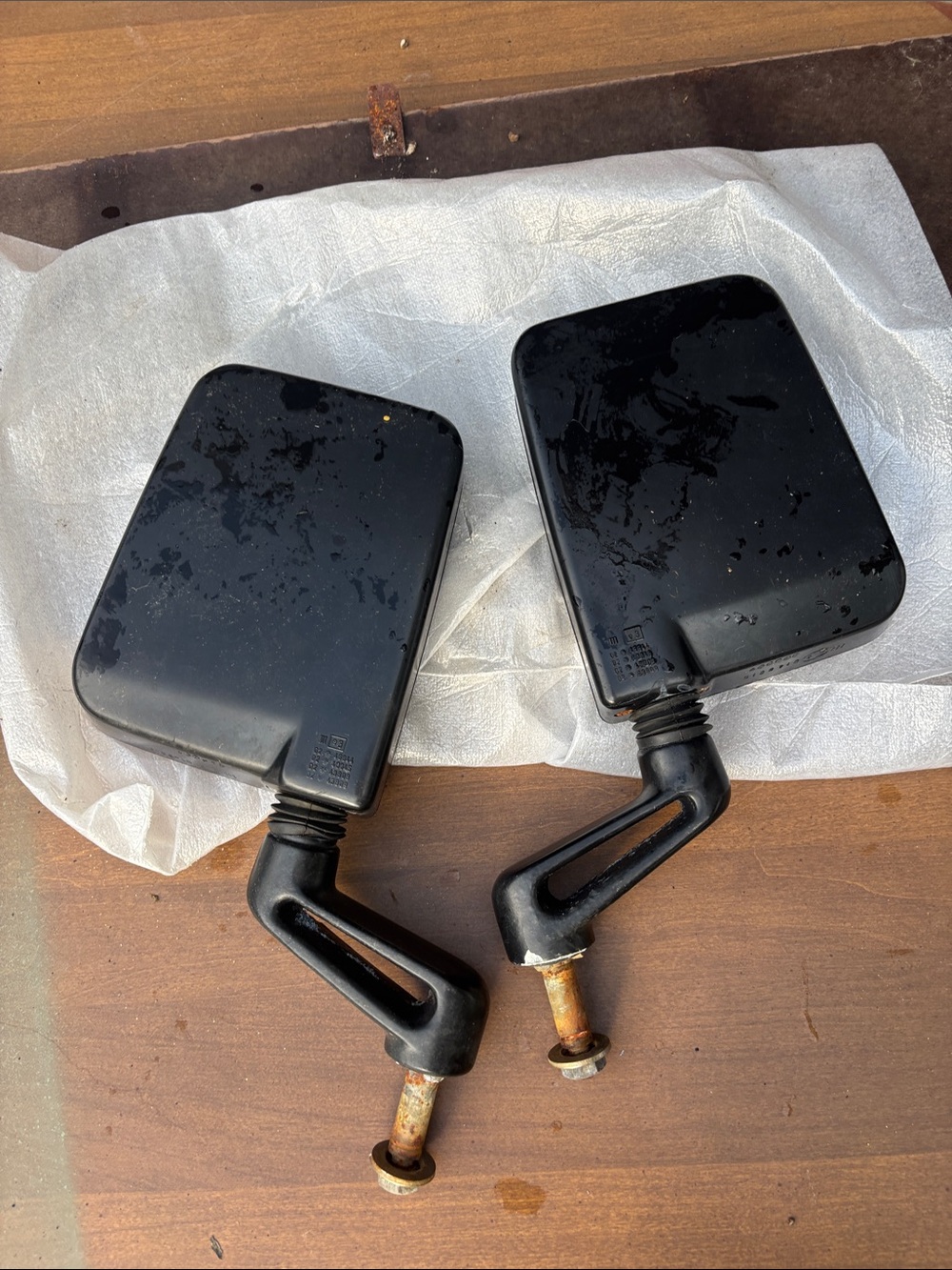 Jeep Black Side Mirror Pair with Convex Insert - Picture 4 of 7